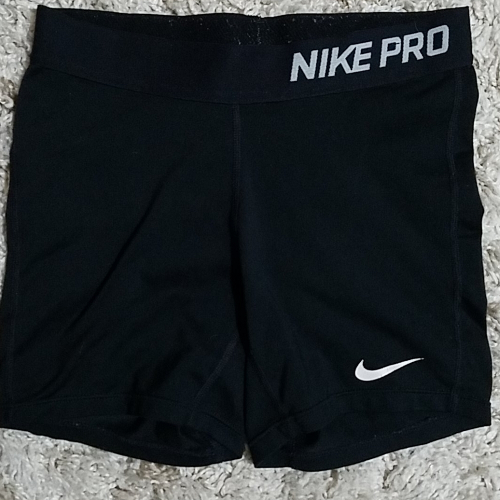 Nike Panks / Spandex Shorts